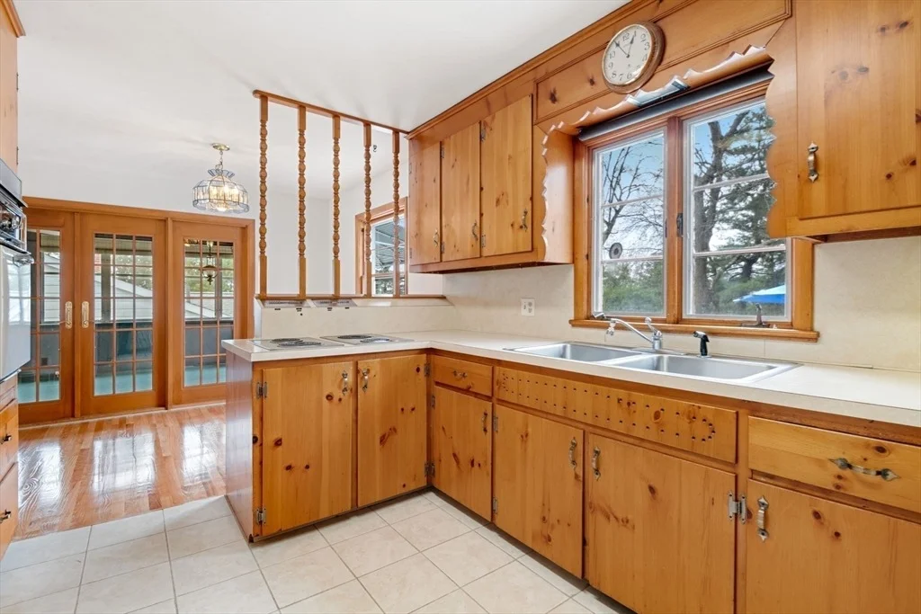 Photo of 20 Laurence Dr