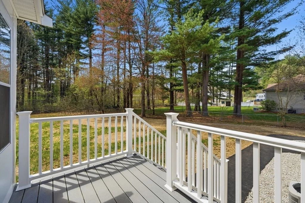 Photo of 44 Wildbrook Road