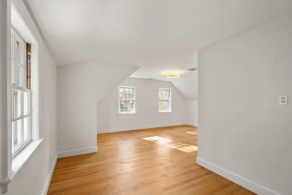Photo of 262 Cochituate Rd