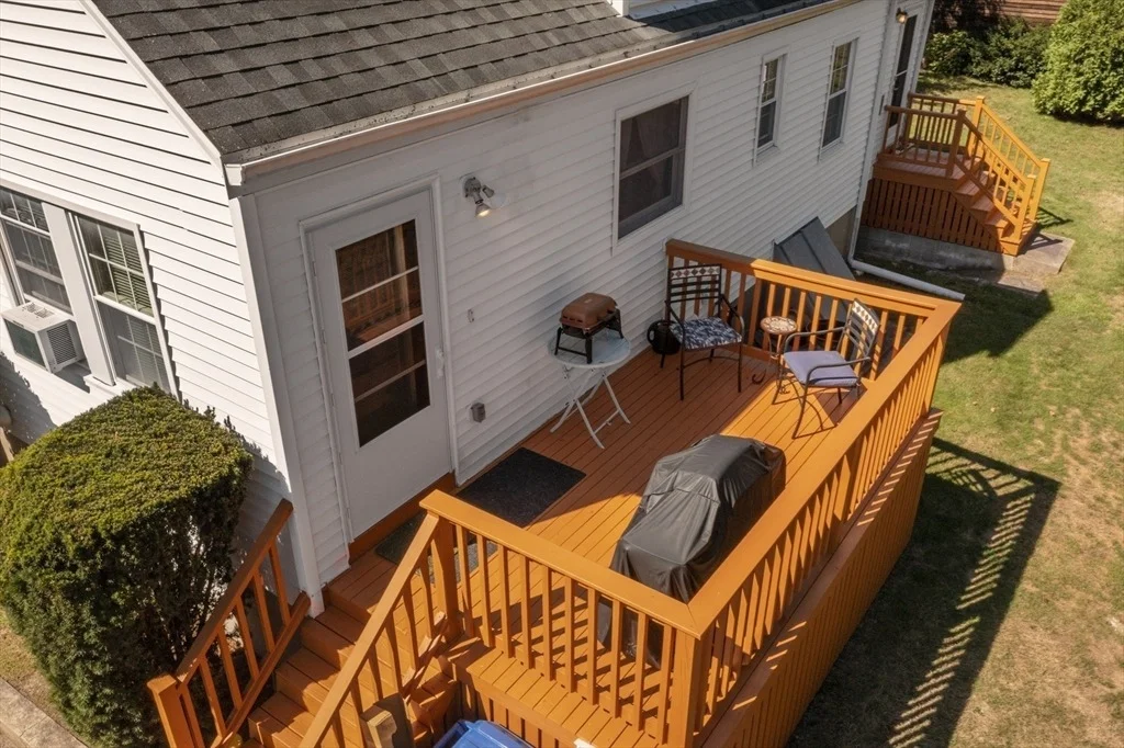 Photo of 85 Oak St