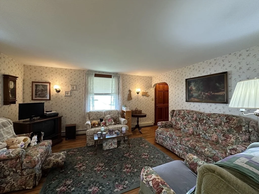 Photo of 24 Charles St
