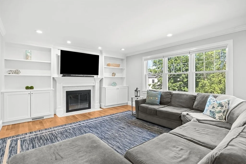 Photo of 21 Willowdale Road