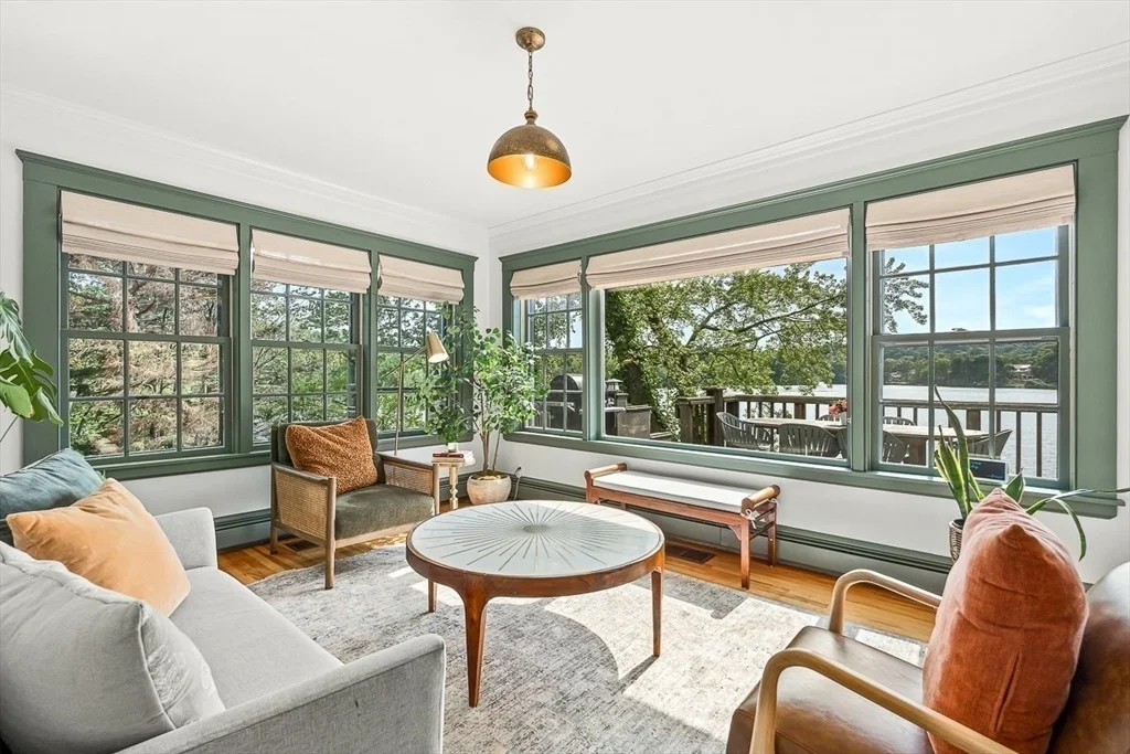 Photo of 9 Lakeview Terrace