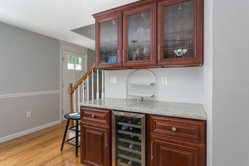 Photo of 194 Crossfield Rd