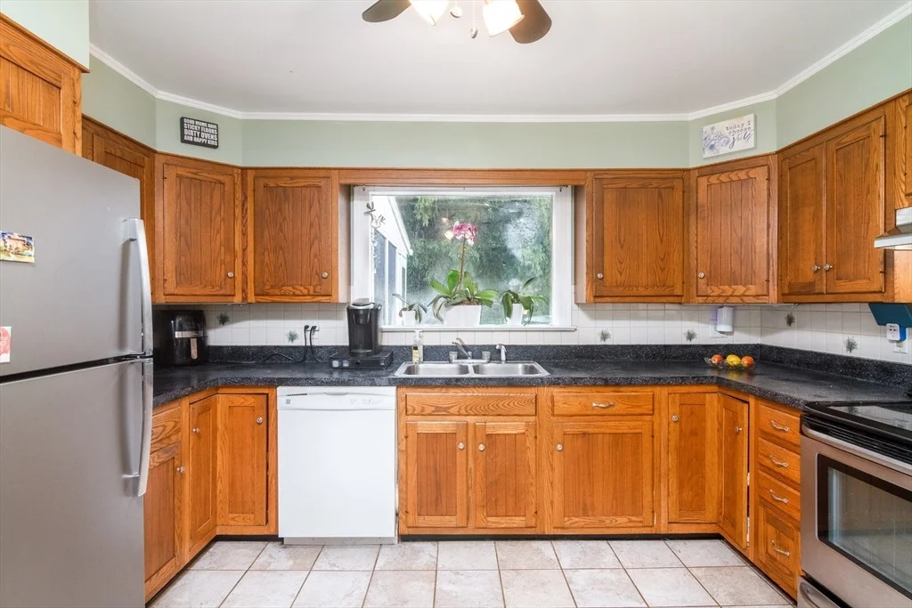 Photo of 1 Riverview Dr