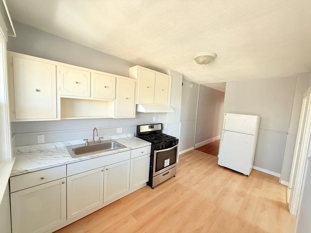Photo of Unit B at 20 Ferry St