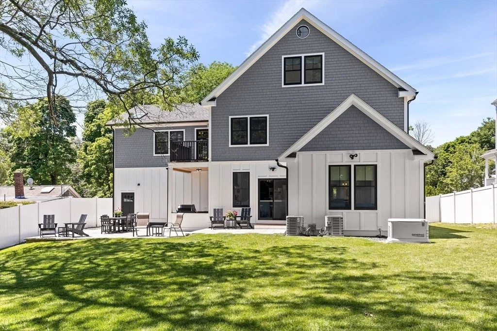 Photo of 81 Wompatuck Rd