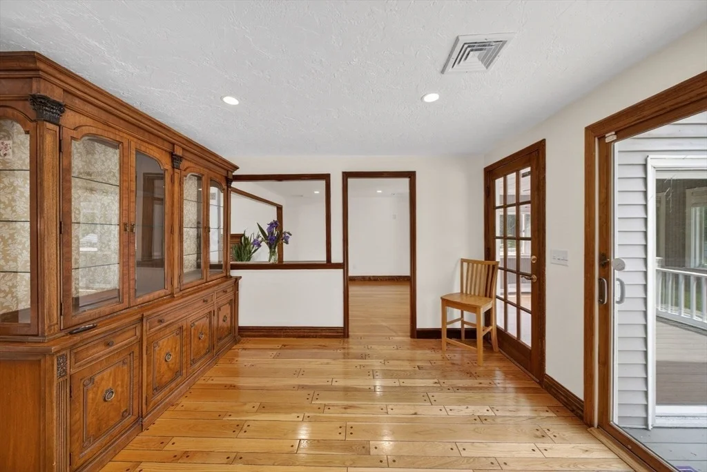 Photo of 50 Cedarcrest Rd