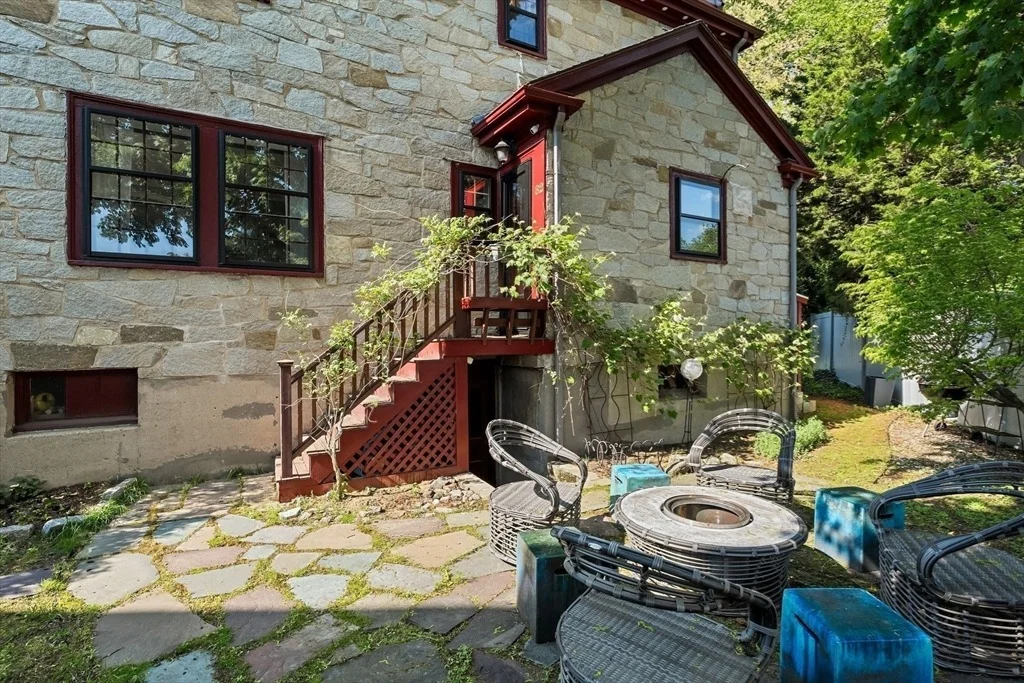 Photo of 82 Richfield Rd