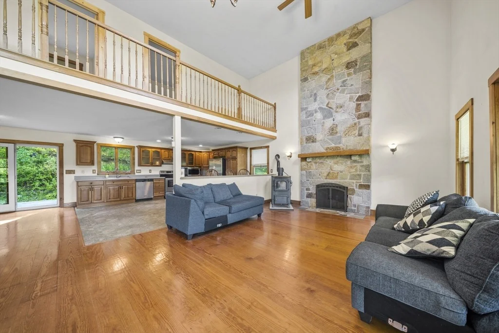 Photo of 52 Washington Rd