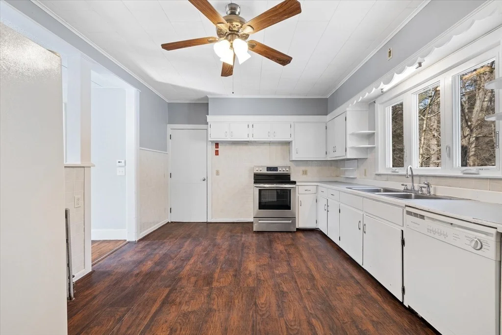 Photo of 53 Cottage St