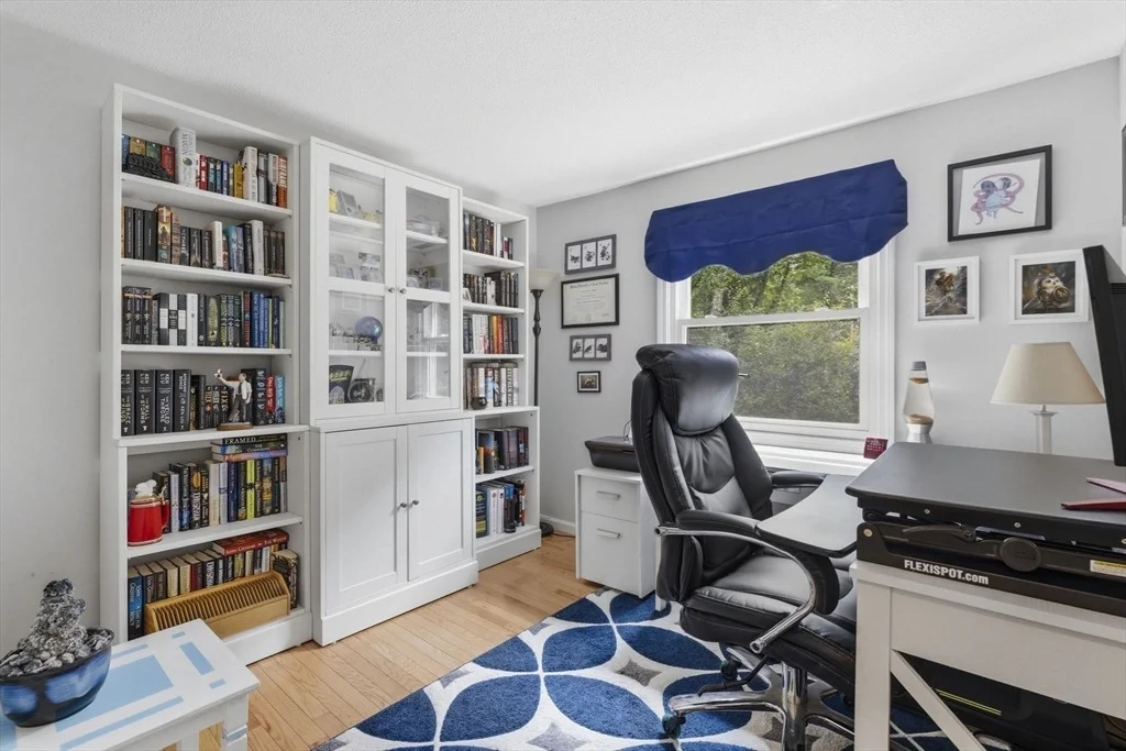 Photo of 55 Overlook Dr W