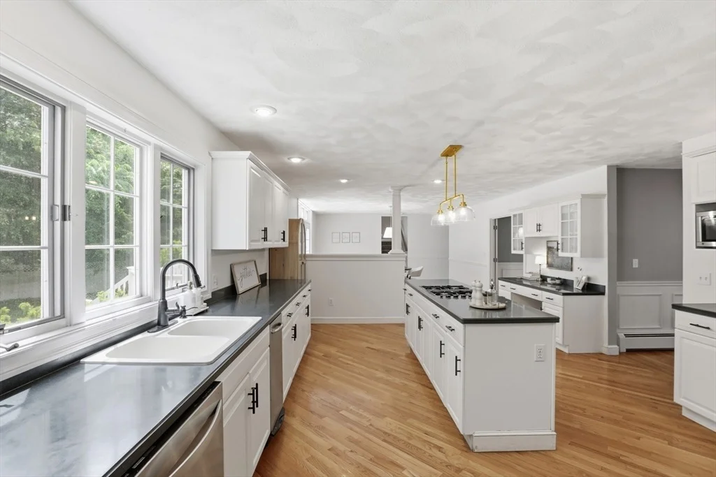 Photo of 4 Farnham Circle