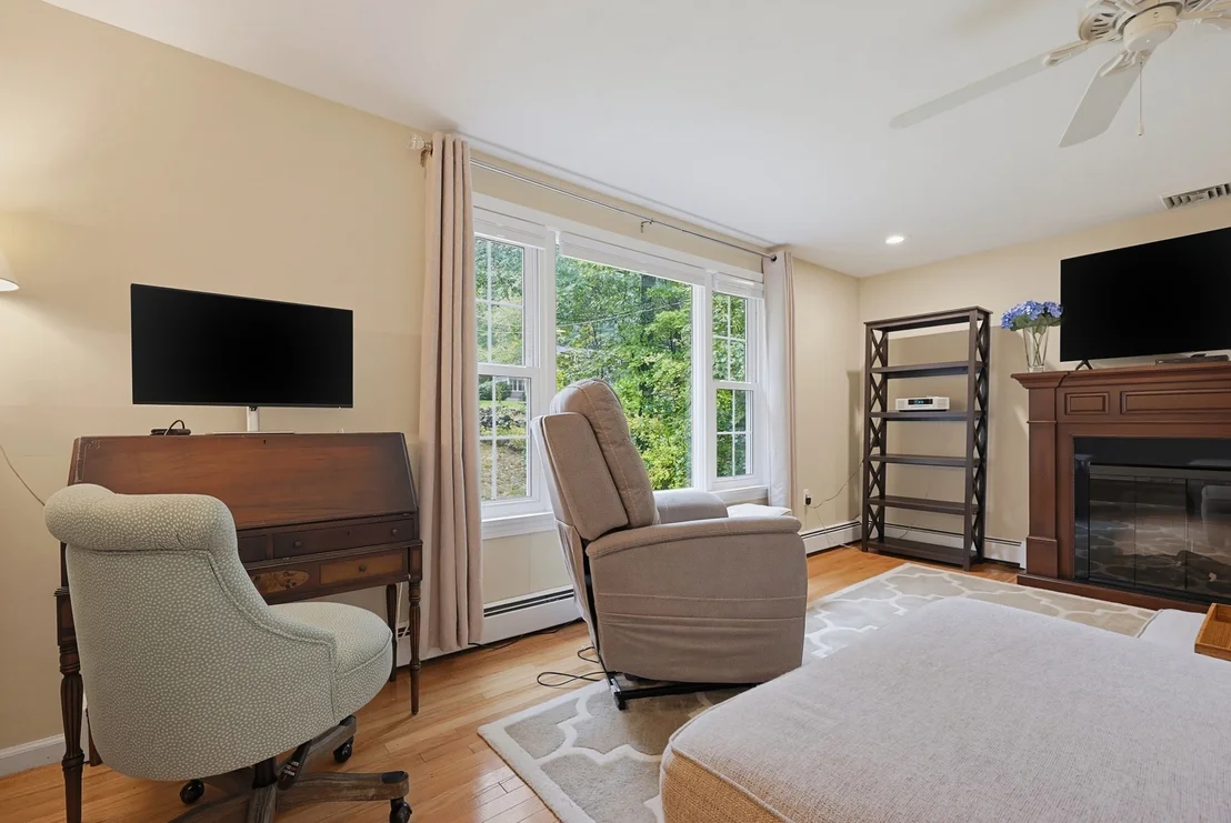 Photo of 80 Chestnut St.