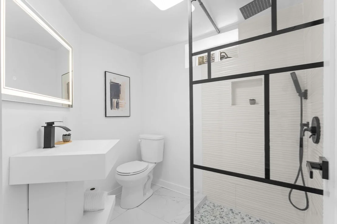 Photo of Unit 1 at 446 Broadway