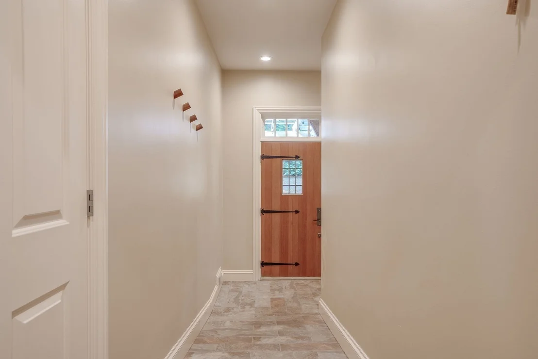 Photo of 97 Fox Run Road