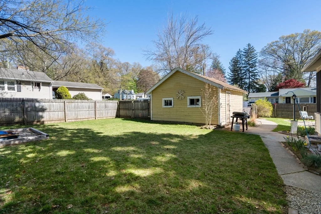 Photo of 217 Ellsworth Ave