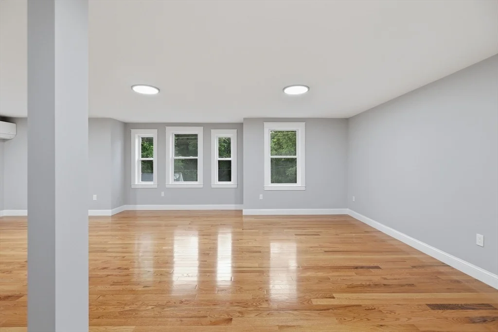 Photo of 33 Milford St