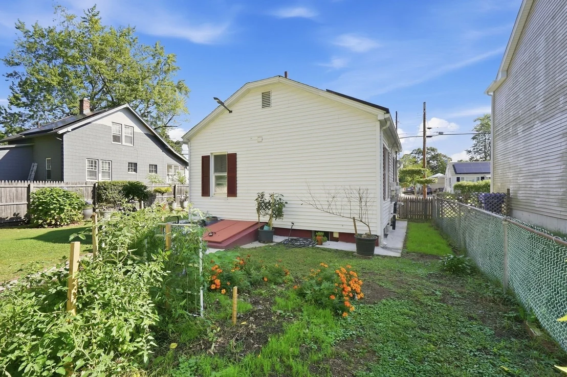 Photo of 114 Hood St