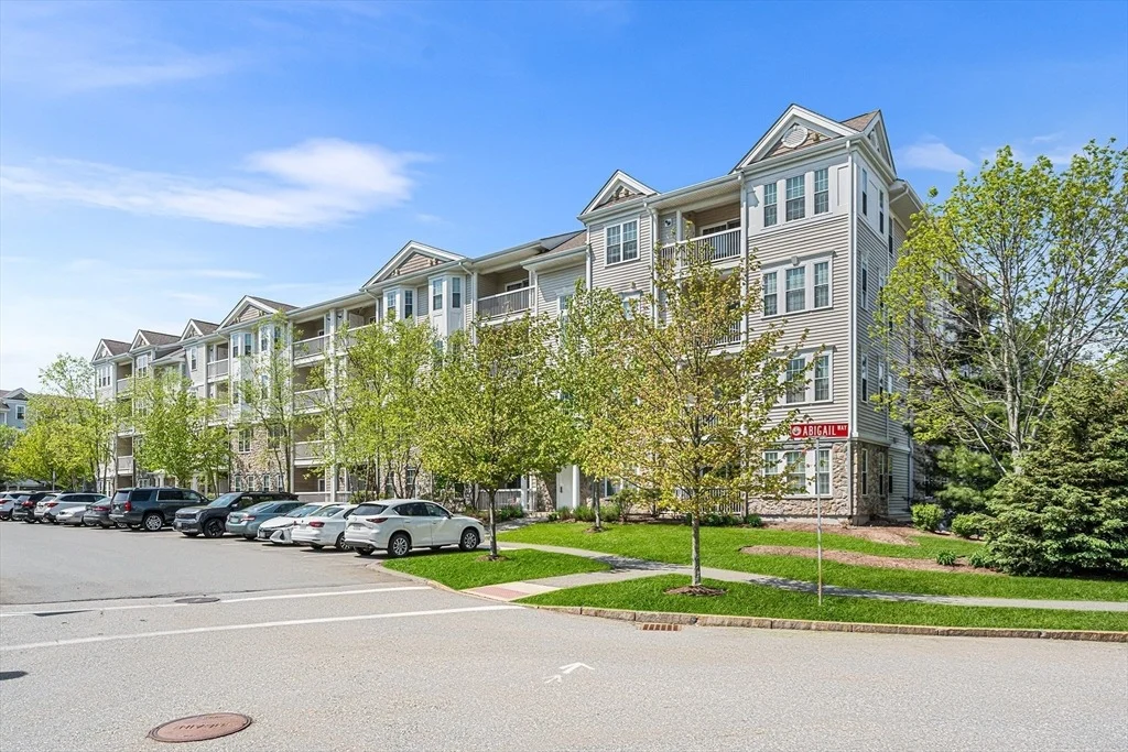 Photo of Unit 2012 at 9 Abigail Way
