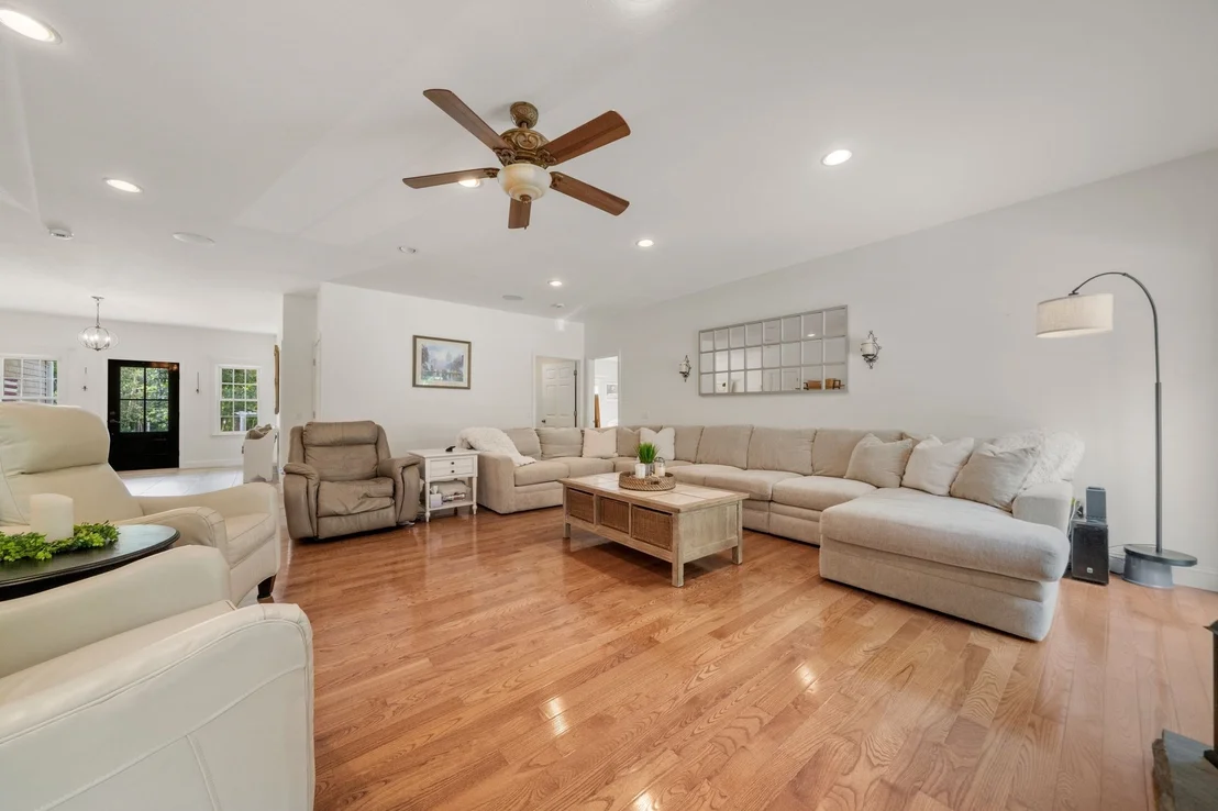 Photo of 29 Pimlico Pond Rd