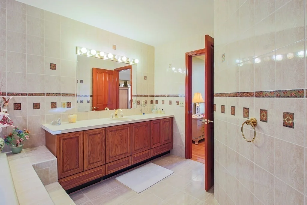 Photo of 15 Greenview Lane