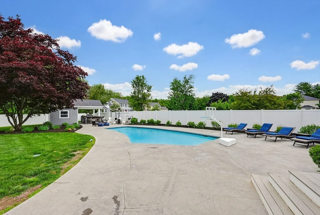 Photo of 22 Diane Dr