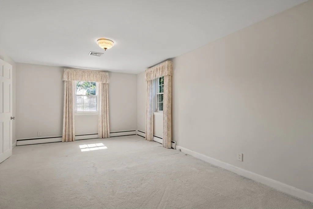 Photo of 43 Bowditch Road