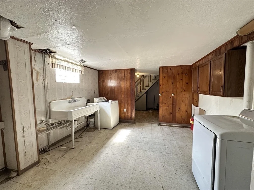 Photo of 137 Carroll St