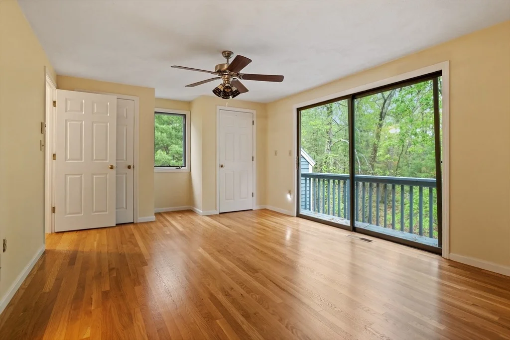 Photo of Unit 1 at 16 Deer Path