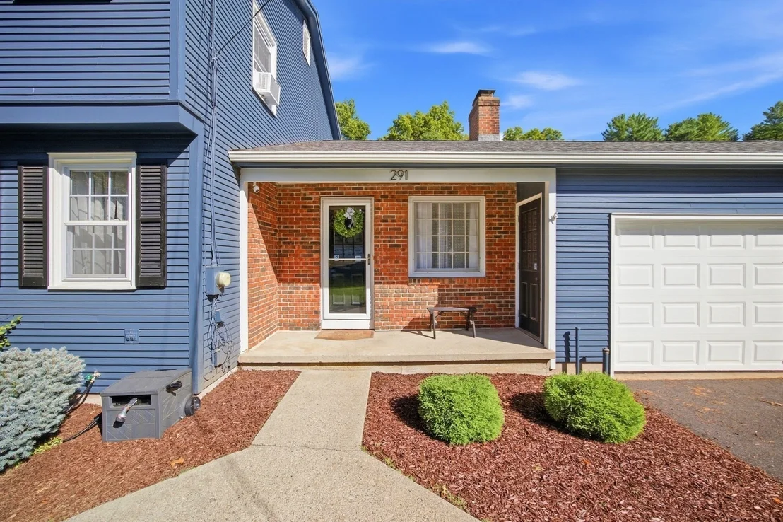 Photo of 291 Steiger Dr
