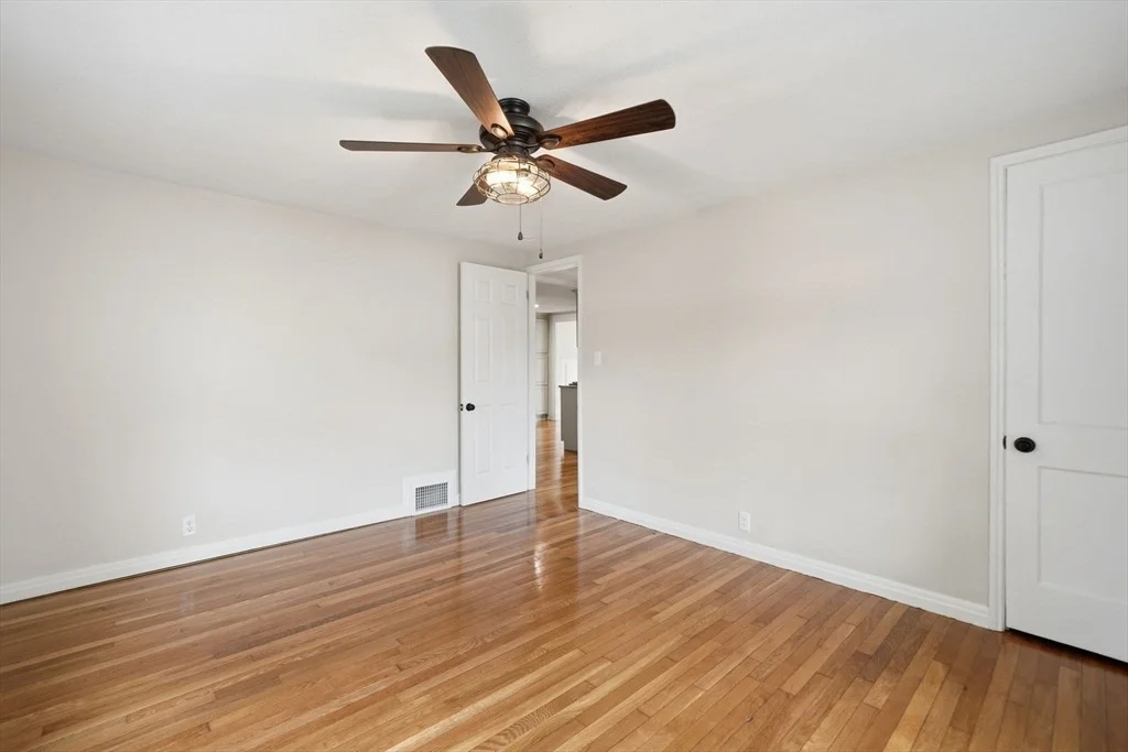 Photo of 23 Gilman St