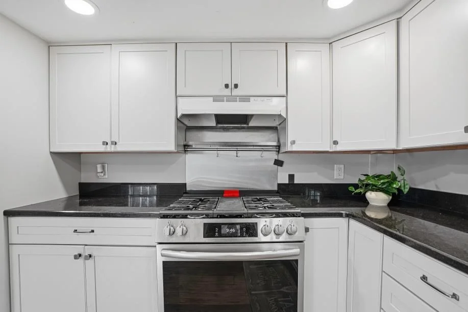 Photo of 5 Pleasant St
