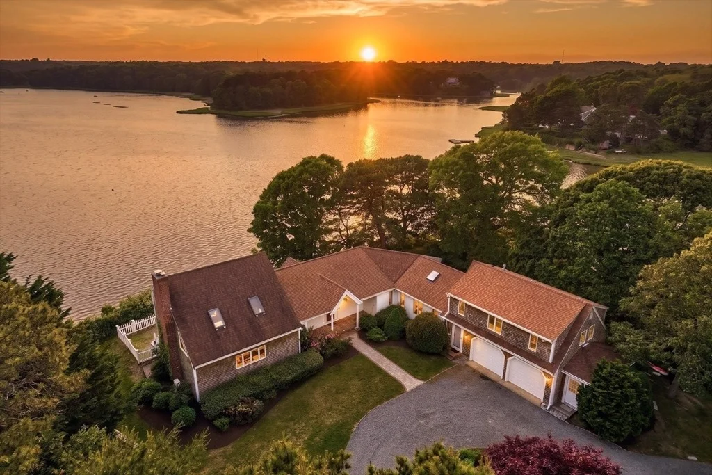 Photo of 22 Blake Ln