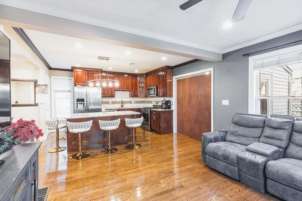 Photo of 12 Warren Pl