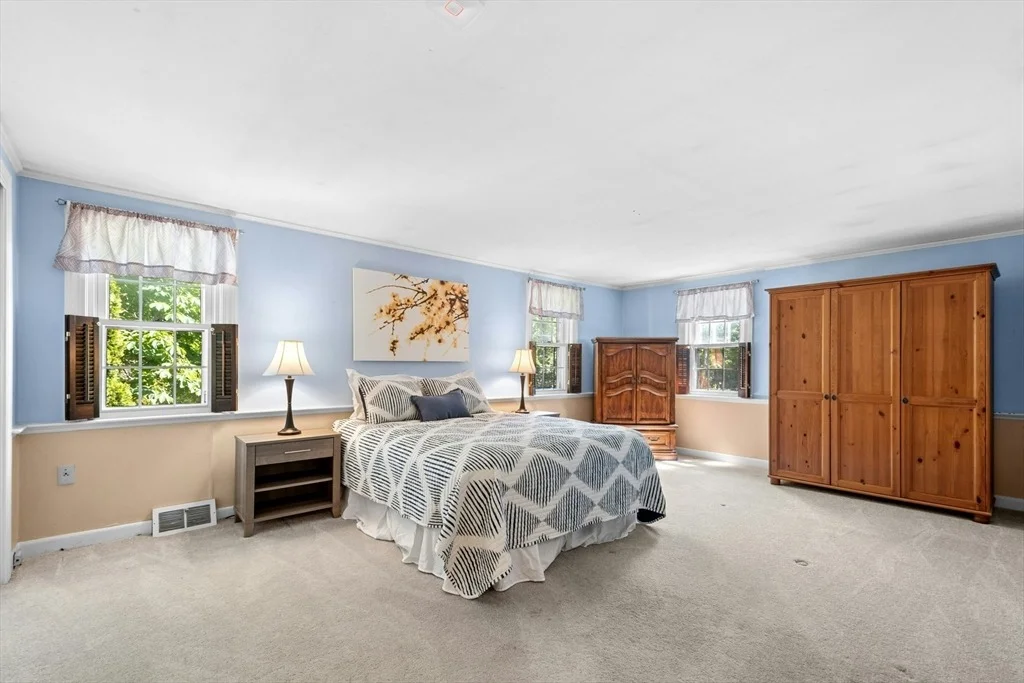 Photo of 171 Lawson Rd.
