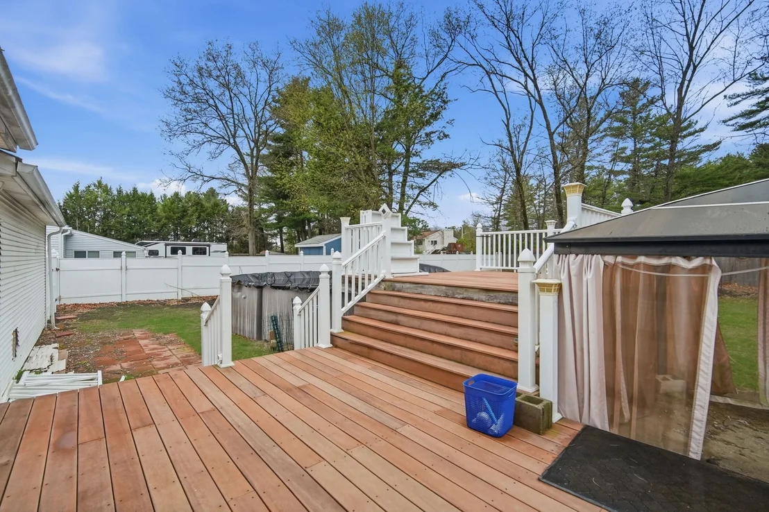 Photo of 71 Sun Valley Rd
