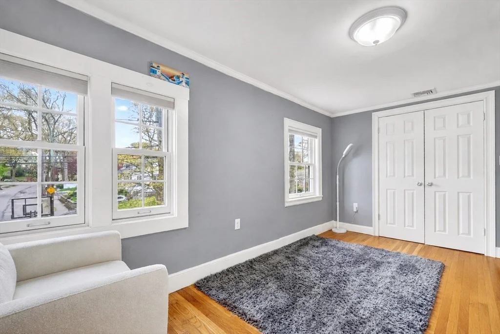 Photo of 87 Payson Rd