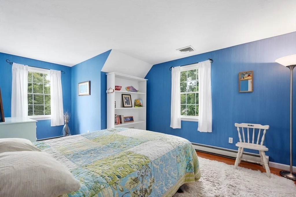 Photo of 2 Julie Ln