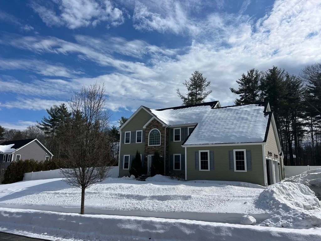 Photo of 240 Roosevelt Drive