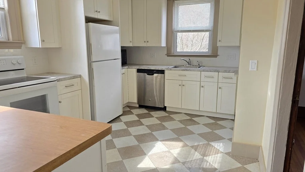 Photo of 336 Burncoat Street