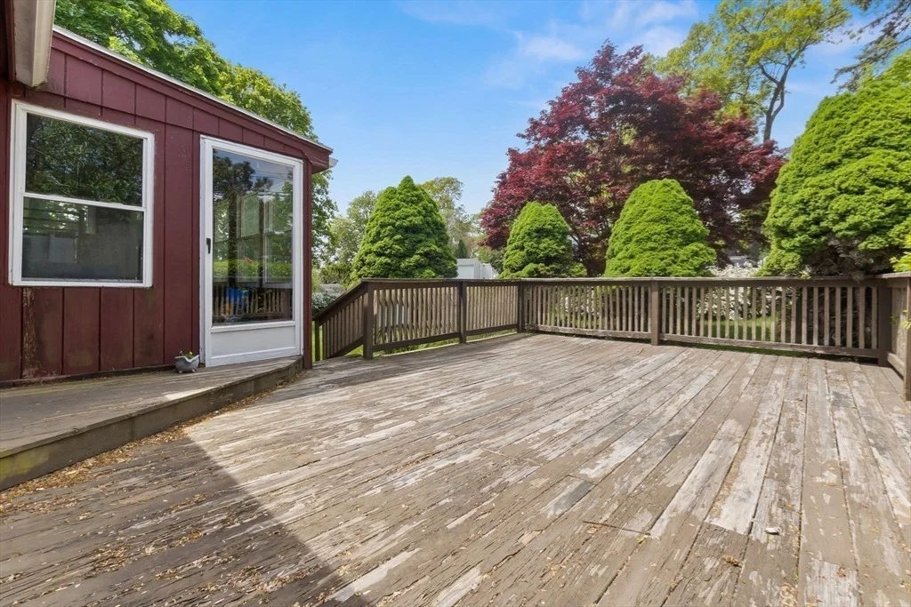 Photo of 14 Paulette Dr