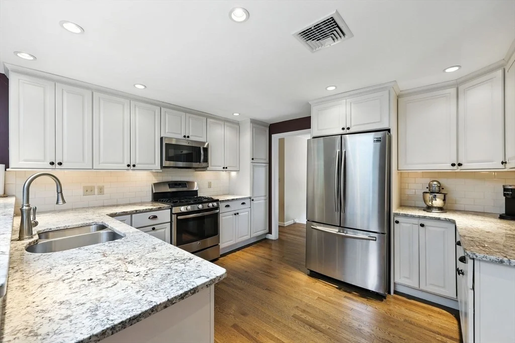 Photo of 4 Claren Dr