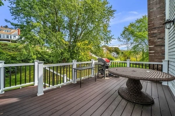 Photo of 35 Holbrook Ave