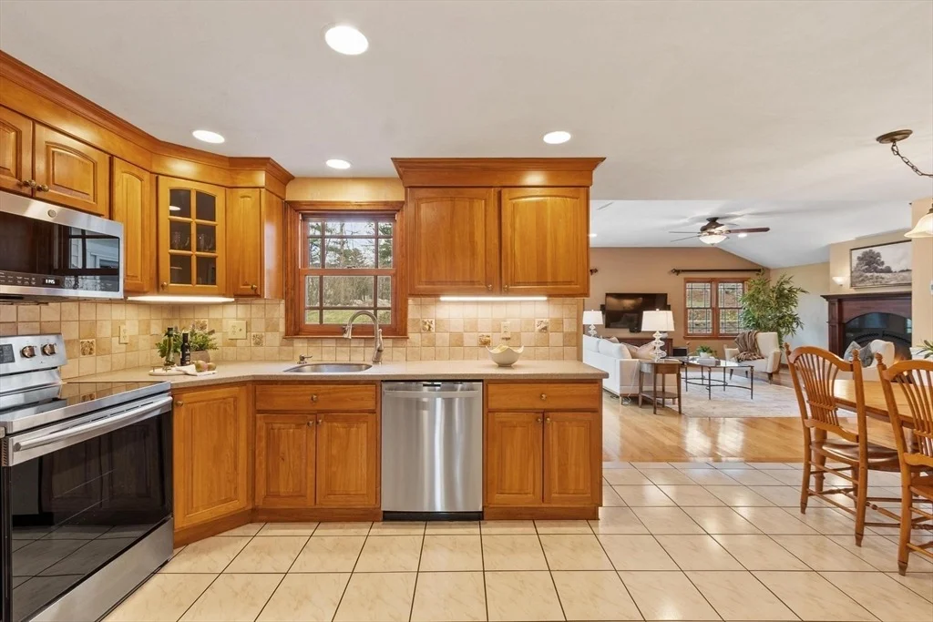 Photo of 16 Fox Hill Rd