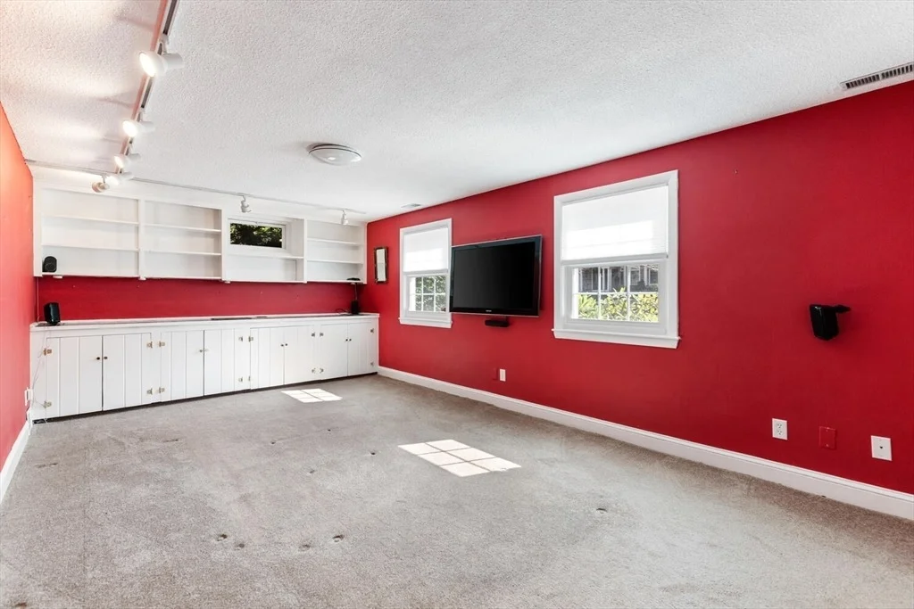 Photo of 20 Douglas Road