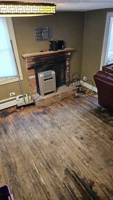 Photo of 45 River St