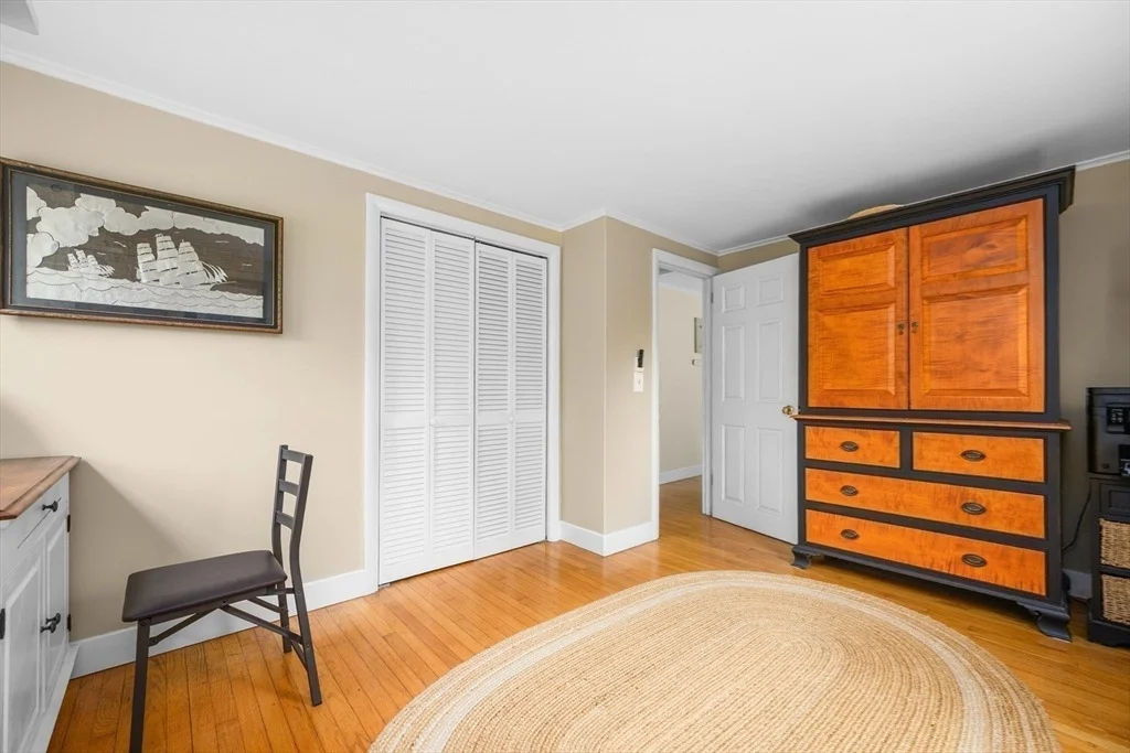 Photo of 24 Acorn Dr