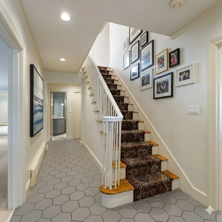 Photo of 9 Dennison Rd