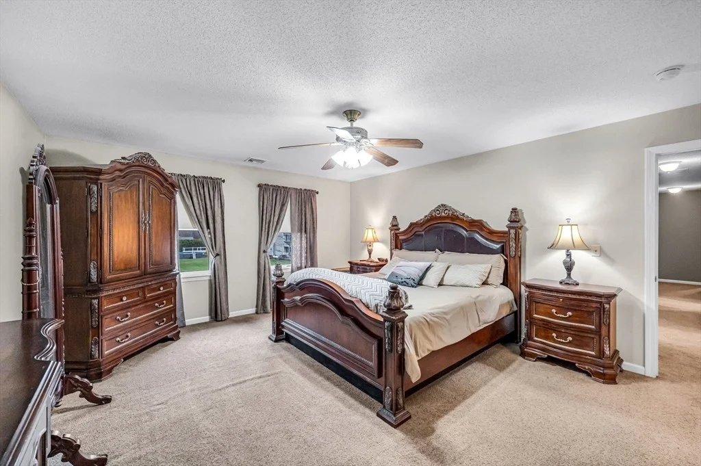 Photo of 12 Salerno Dr